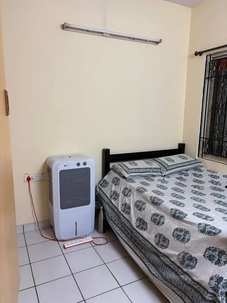 Single Occupancy for Male in 2 BHK Flat for Rent in Amruthahalli Main Road (Hoodi Layout)