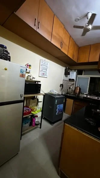 Single Occupancy in 2 BHK Flat for Rent in Dadar Hindu Colony