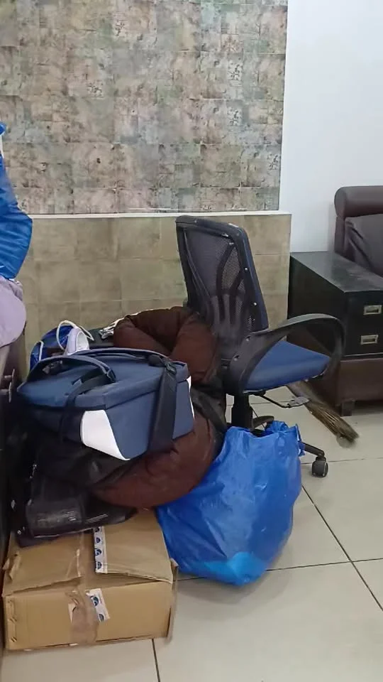 Double Occupancy in 3 BHK Flat for Rent in Bandra east Mumbai