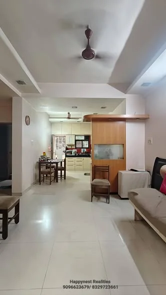 3 BHK Flat for Rent in MAYUR COLONY