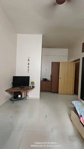 3 BHK Flat for Rent in MAYUR COLONY