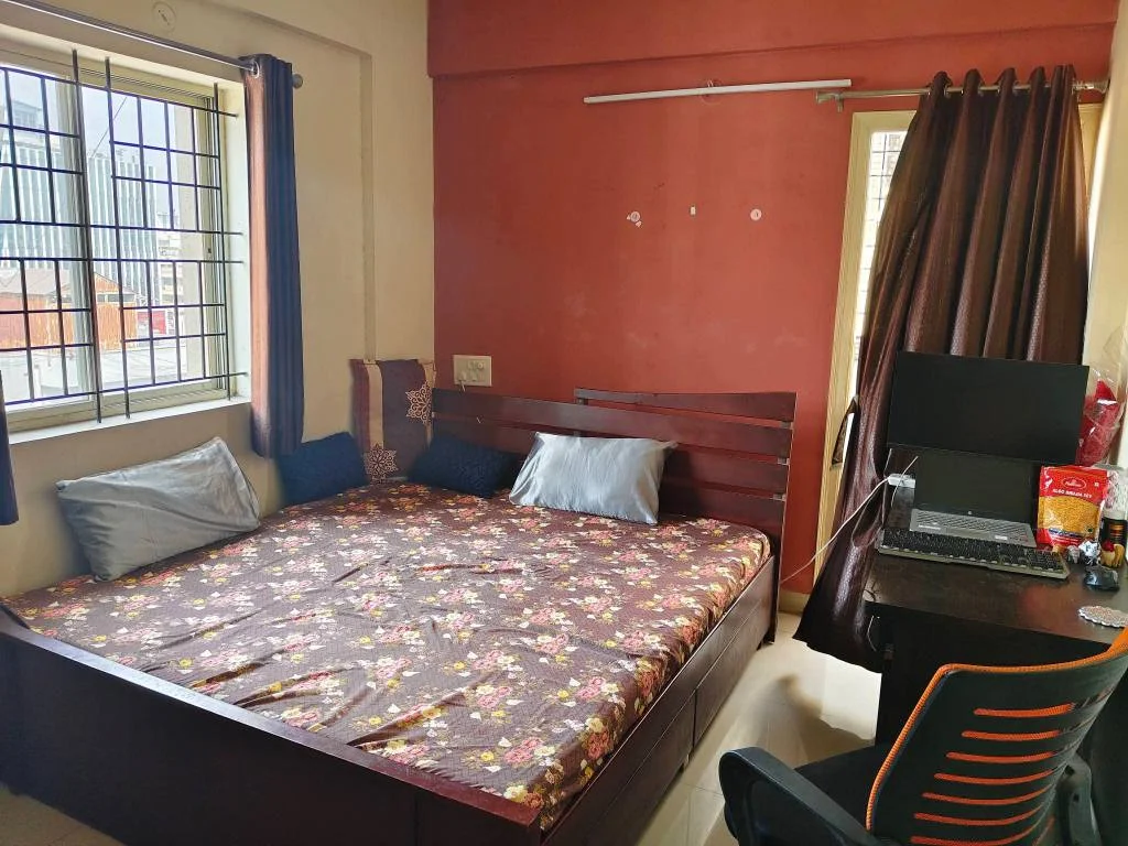 Single Occupancy for Male in 2 BHK Flat for Rent in Sarjapur
