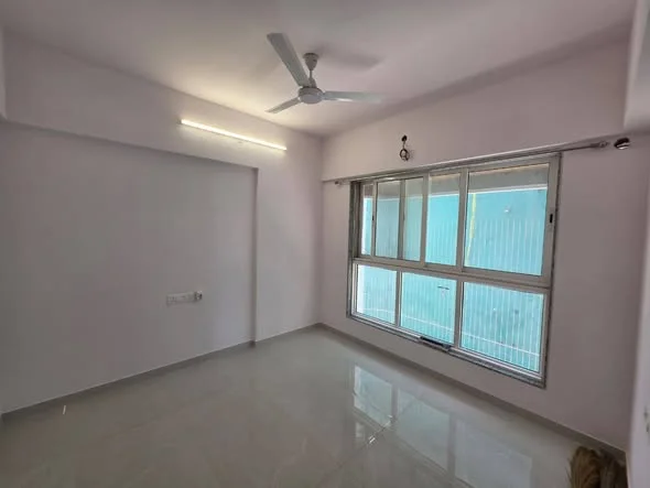 2 BHK Flat for Sale in Malad West Sundar lane link road near mith chowky metro station