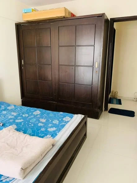 Single Occupancy for Female in 2 BHK Flat for Rent in Dn nagar Andheri West