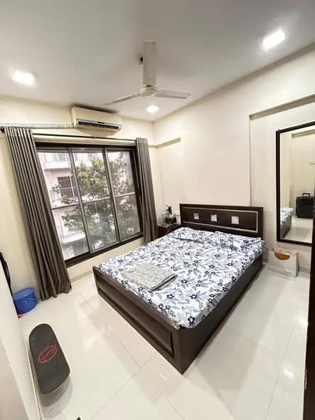 Single Occupancy for Female in 2 BHK Flat for Rent in Dn nagar Andheri West