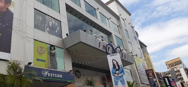 3 BHK Flat for Rent Near Infinity Mall Oshiwara