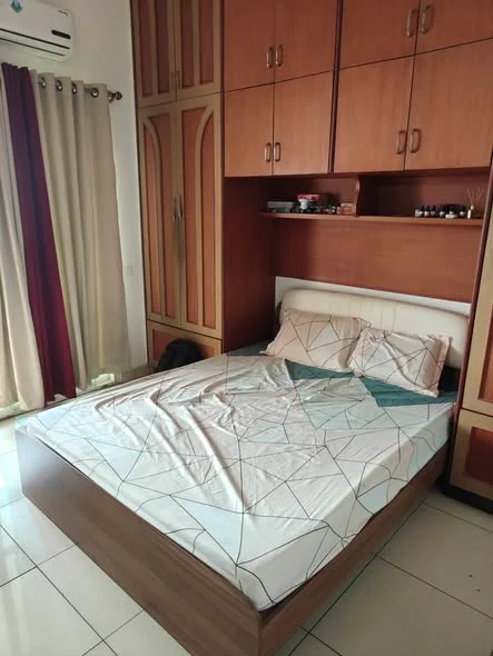 Single Occupancy for Male in 3.5 BHK Flat for Rent in Garudachar Palya