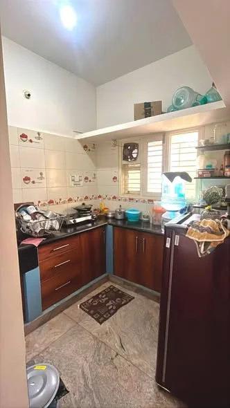 Single Occupancy for Male in 1 BHK Flat for Rent in Someshwar Layout