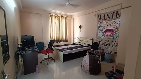 Single Occupancy for Male in 3 BHK Flat for Rent in Kadubeesanhalli