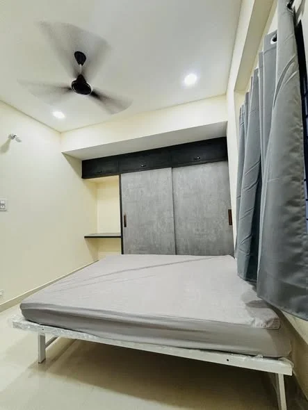 1 BHK Flat for Rent in Botanical Garden