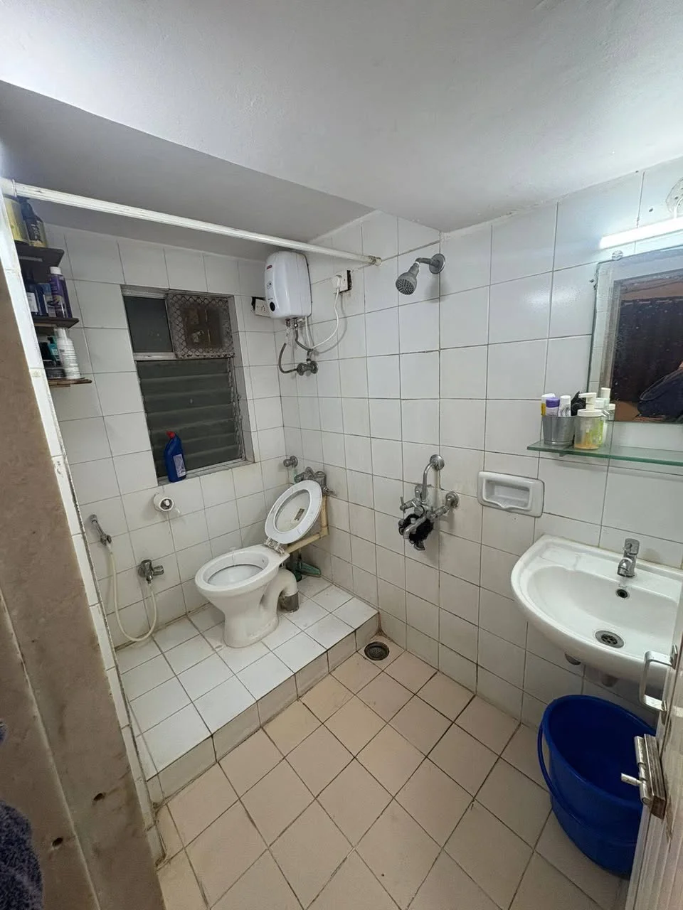 2 BHK Flat for Rent in Worli Sea Face