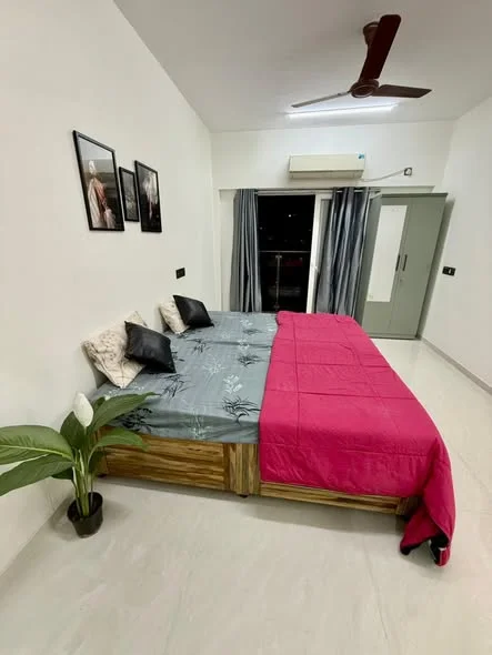 Single Occupancy for Male in 1 BHK Flat for Rent in Goregaon West & Andheri West