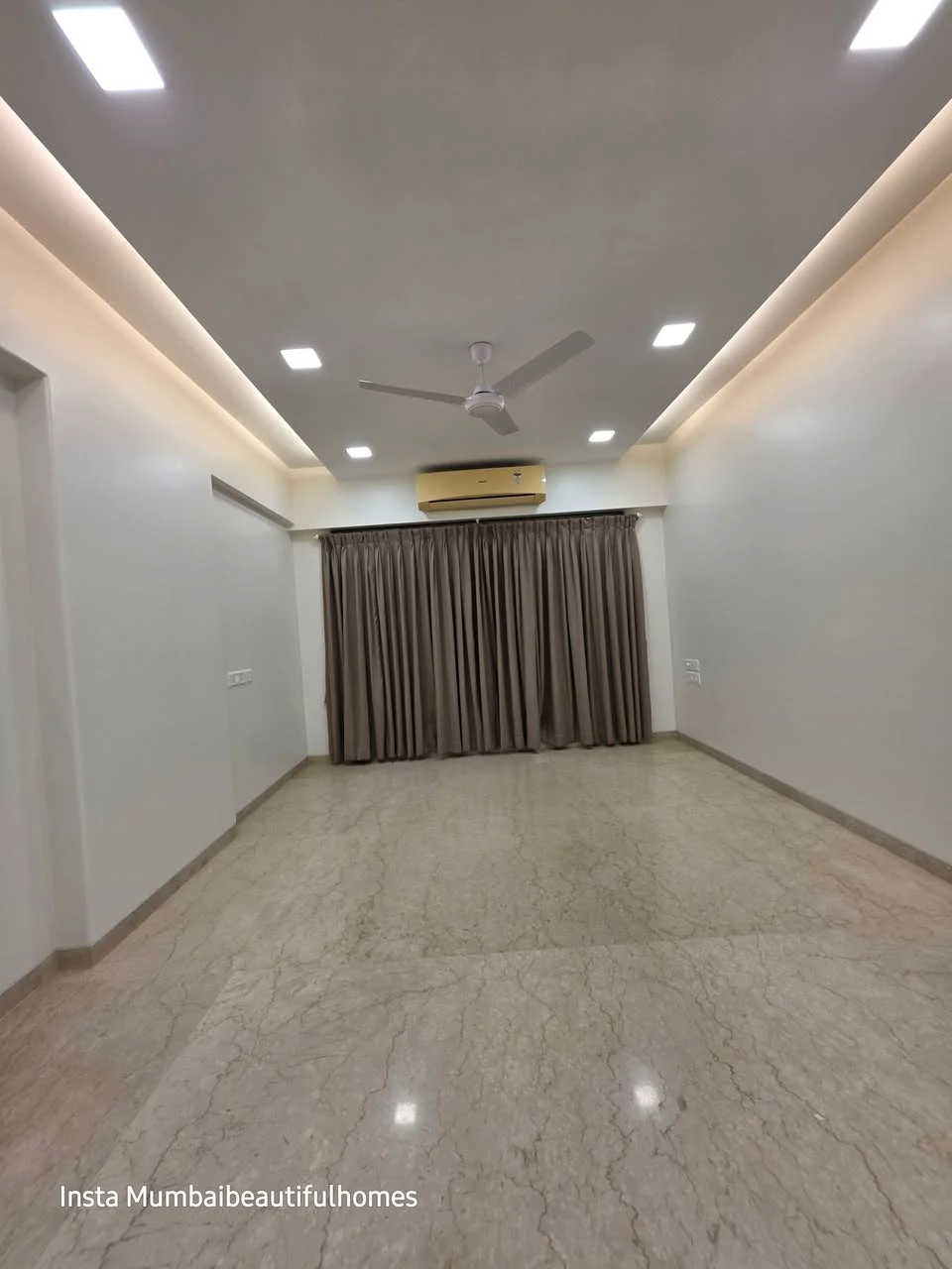3 BHK Independent House for Rent in Khar Private Road