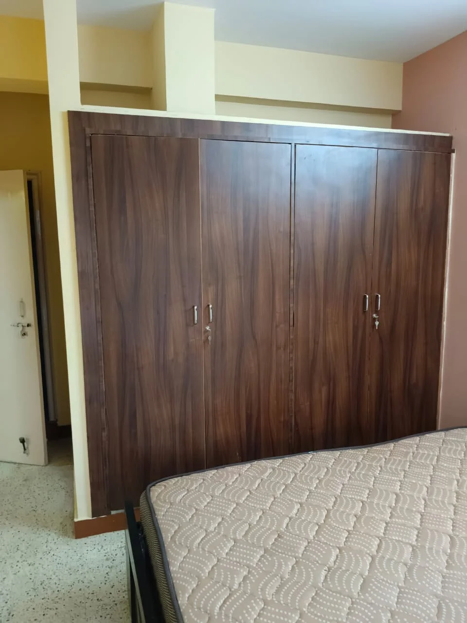 Single Occupancy for Male in 1 BHK Flat for Rent in AECS Layout