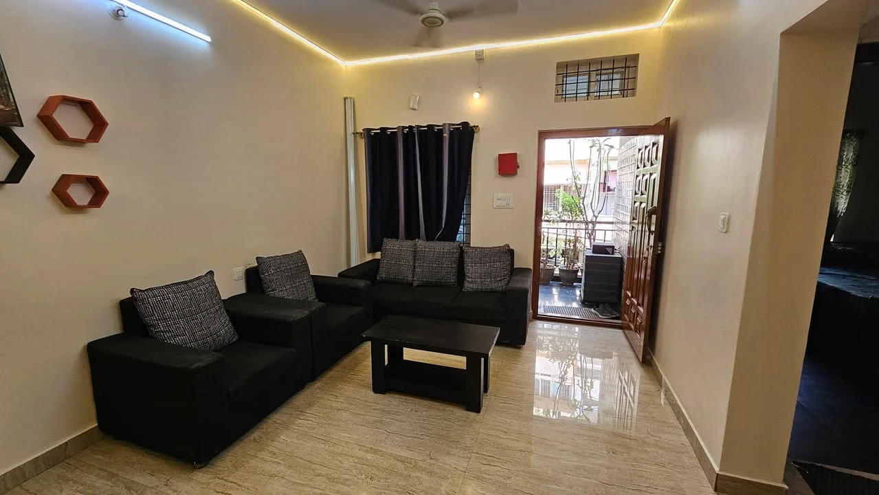 Single Occupancy for Male in 1 BHK Flat for Rent in Mahadevpur near to Bagmane world tech center
