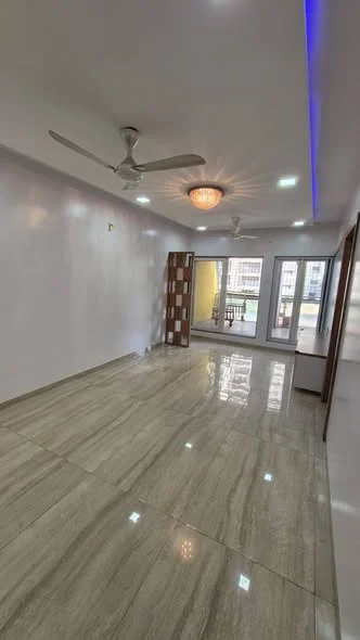 3 BHK Flat for Rent in Leisure Town near Amanora