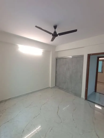2 BHK Flat for Rent in Singasandra near to HSR layout