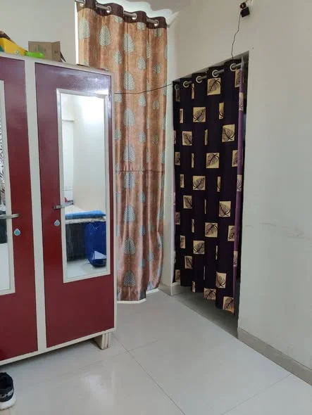 Double Occupancy for Male in 1 BHK Flat for Rent in Andheri West near railway station