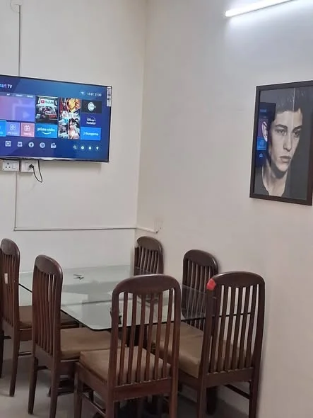 Single Occupancy for Male in 2.5 BHK Flat for Rent in Goregaon West