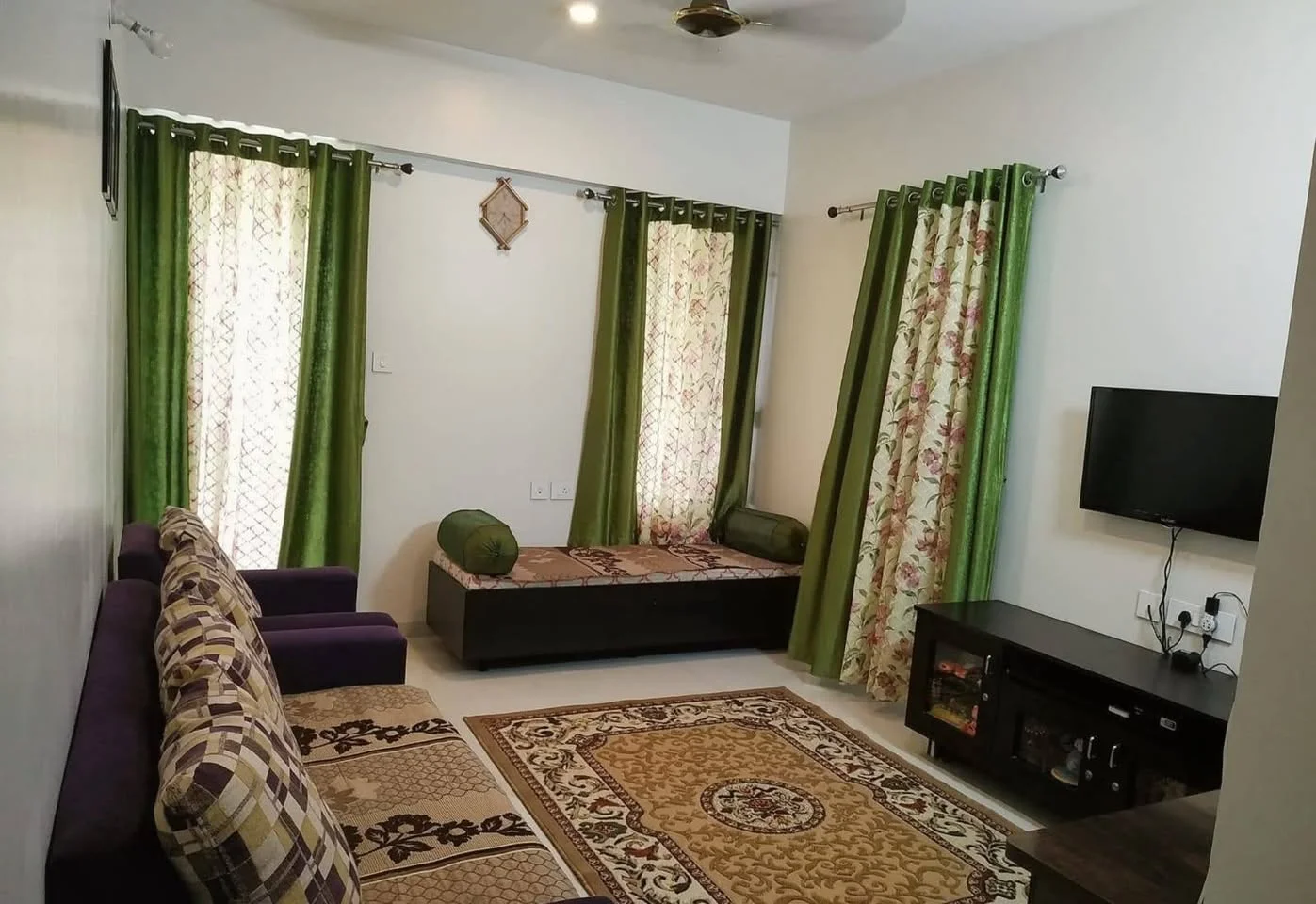 2 BHK Flat for Rent in kharadi Walking distance from Eon it park and Gera commerce zone and And Mellon Khandelwal Properties
