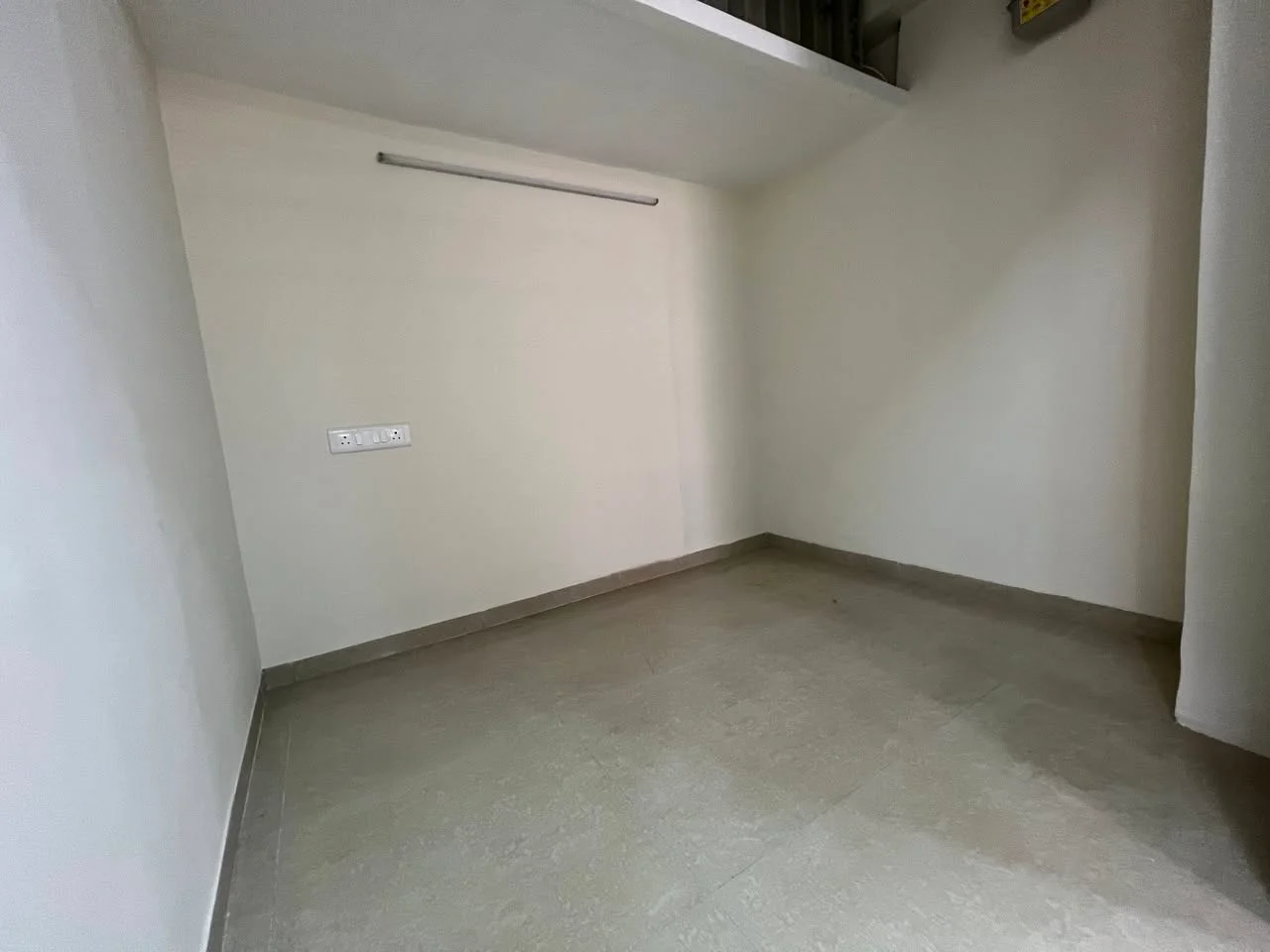 1 BHK Flat for Rent in Ekta Nagar near Atharv college
