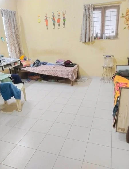 1 BHK Flat for Rent in bungalow in available bed and wardrobe western washroom nice peaceful location all facilities near by