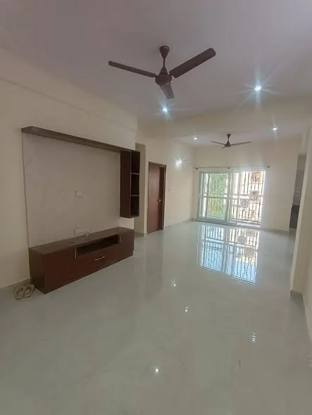 2 BHK Flat for Rent in Kudlugate near by HSR layout