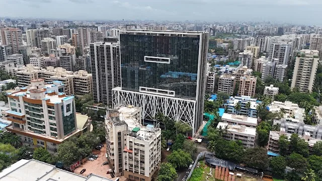 2 BHK Flat for Sale in Next to Chandak Unicorn