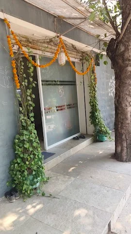 Flat for Rent in Prashashanagar Road