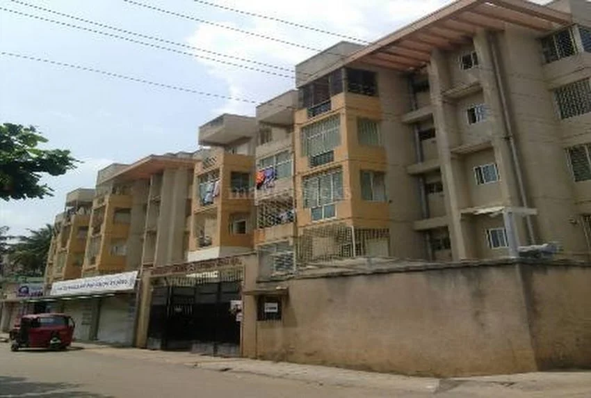 3 BHK Flat for Rent in 3rd main road mani Vilas garden Vrushabhavatinager Kamala Nagar