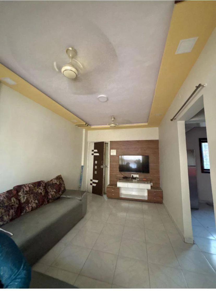 2 BHK Flat for Rent in Kavesar Opposite Vijay Garden