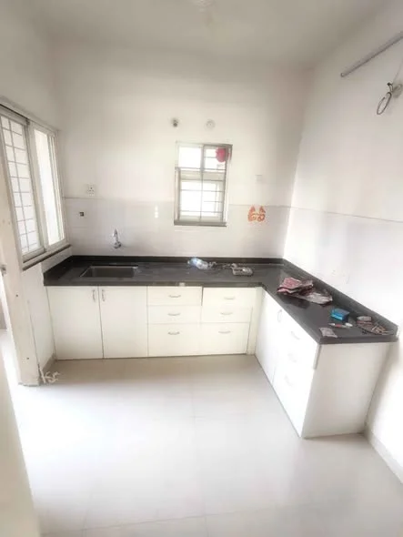 2 BHK Flat for Rent in Kharadi (close to EON IT Park)