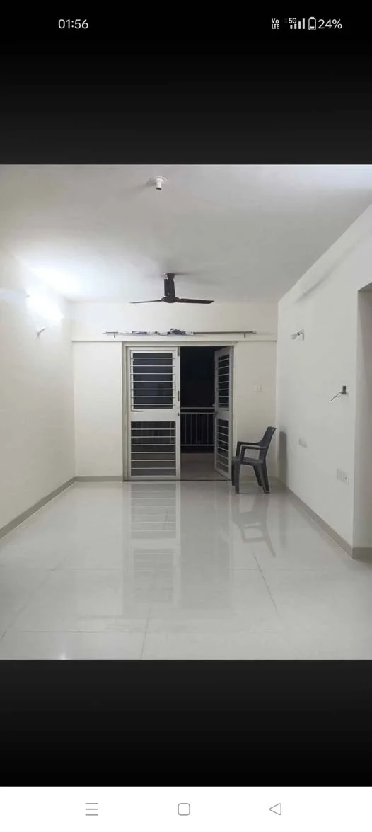 2 BHK Flat for Rent Near Phoenix Mall