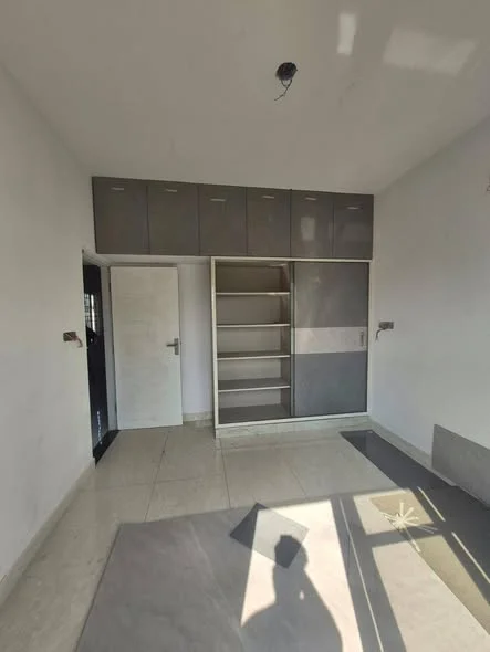 1 BHK Flat for Rent in Singasandra near to HSR layout