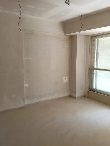 2 BHK Flat for Rent off Linking Road