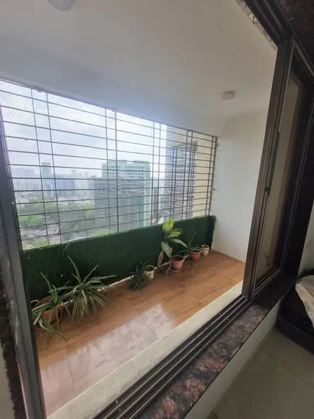 1.5 BHK Flat for Rent in nearby Dindoshi metro