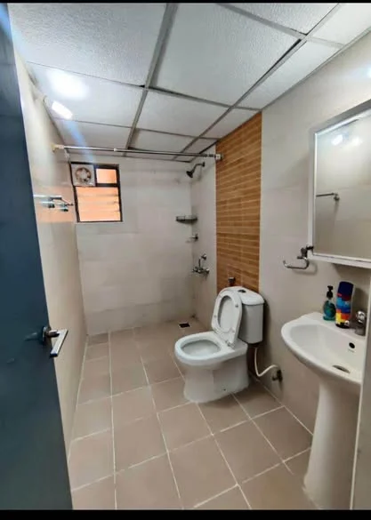 Single Occupancy for Male in 3 BHK Flat for Rent in kasavanahalli