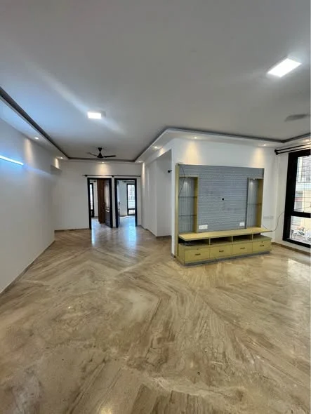 3 BHK Flat for Rent in Frazer Town