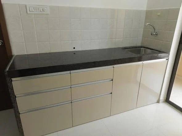 1 BHK Flat for Rent Near Hadapsar Magarpatta