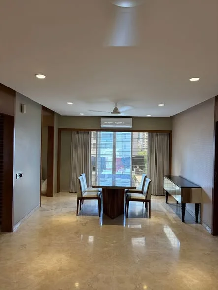 3 BHK Flat for Rent in Khar West