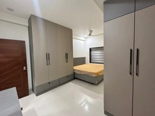 2 BHK Flat for Rent in Madhapur near season swimming pool