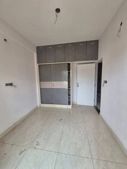 2 BHK Flat for Rent in kudlu gate near hsr layout 2km