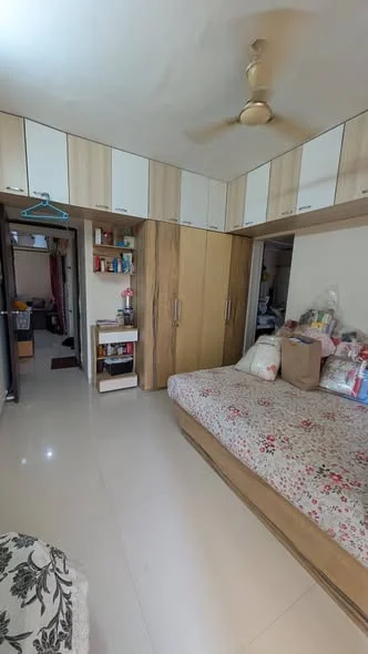 2 BHK Flat for Rent in Malad West marve road near orlem church Walking distance from Infinity mall and mind space