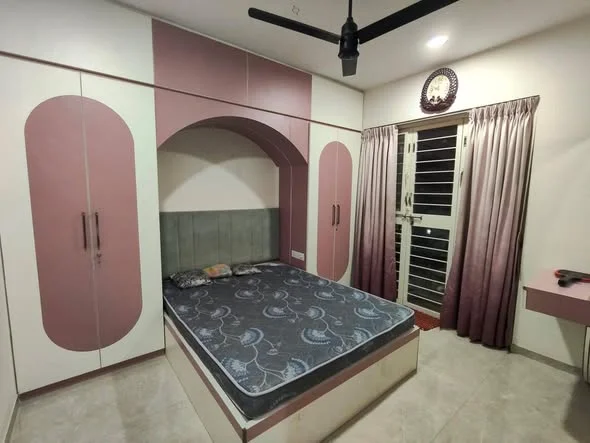 Flat for Rent in Wakad Near Highway Near Bhujbal Chowk Near Upcoming Metro