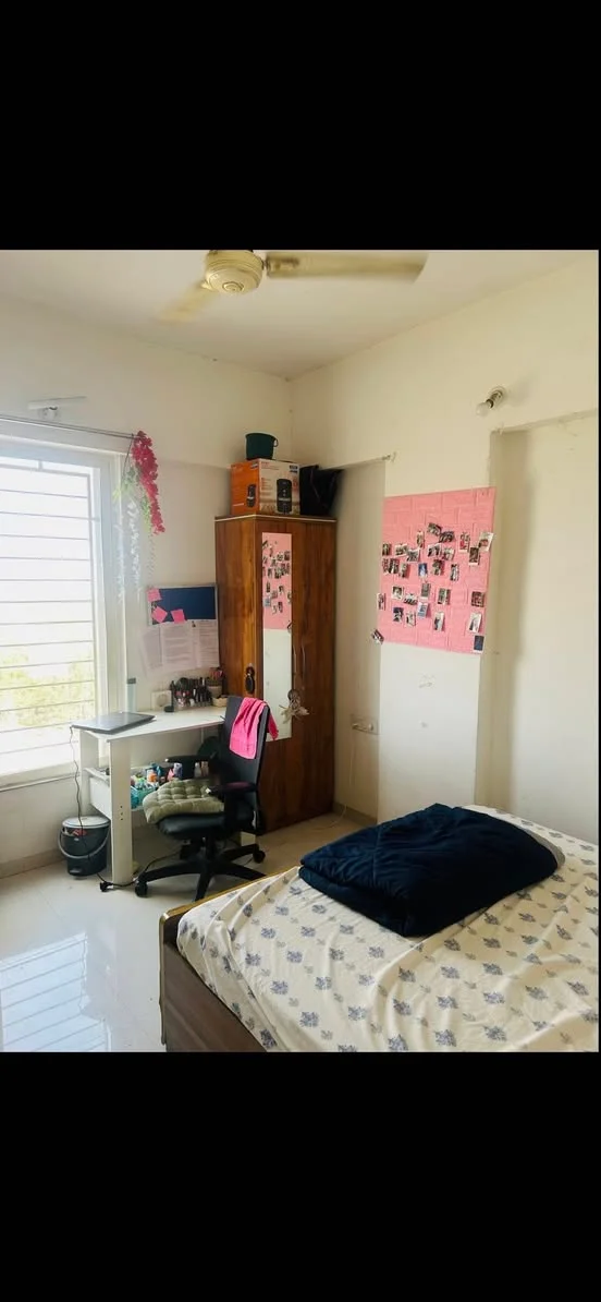 Single Occupancy  for Female in 2.5 BHK Flat for Rent in Balaji Whitefield