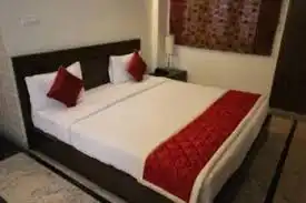 16 Squares Luxury Suites