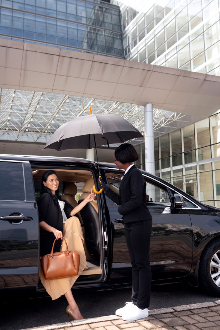 East-Hampton-Airport-Car-Rental.jpeg