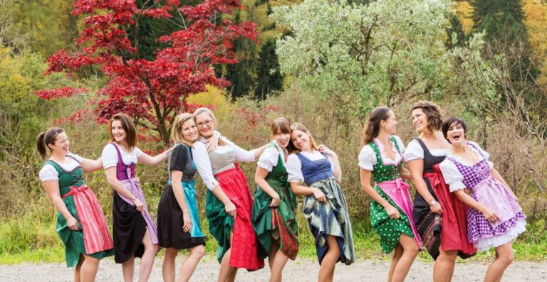 How_to_Style_Your_German_Dirndl_Dress_for_0b4bc9d4-d51e-4d53-912a-61aaaf9d26a6.jpg