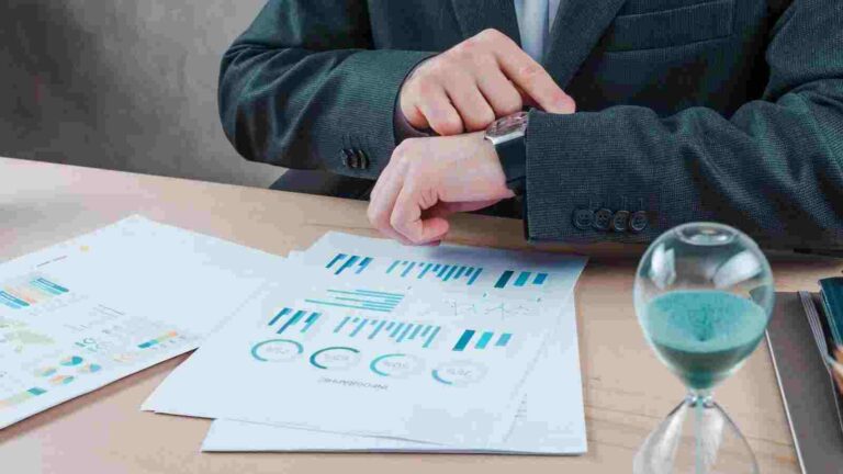 Transparency-in-ESG-Ratings-and-Metrics-as-a-Pillar-of-Effective-Governance.jpg