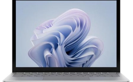 Microsoft Surface Laptop Review: Elegance Meets Performance